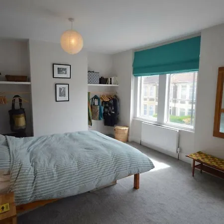 Charming Victorian 3 Bedroom House With Large Garden Hotel Bristol